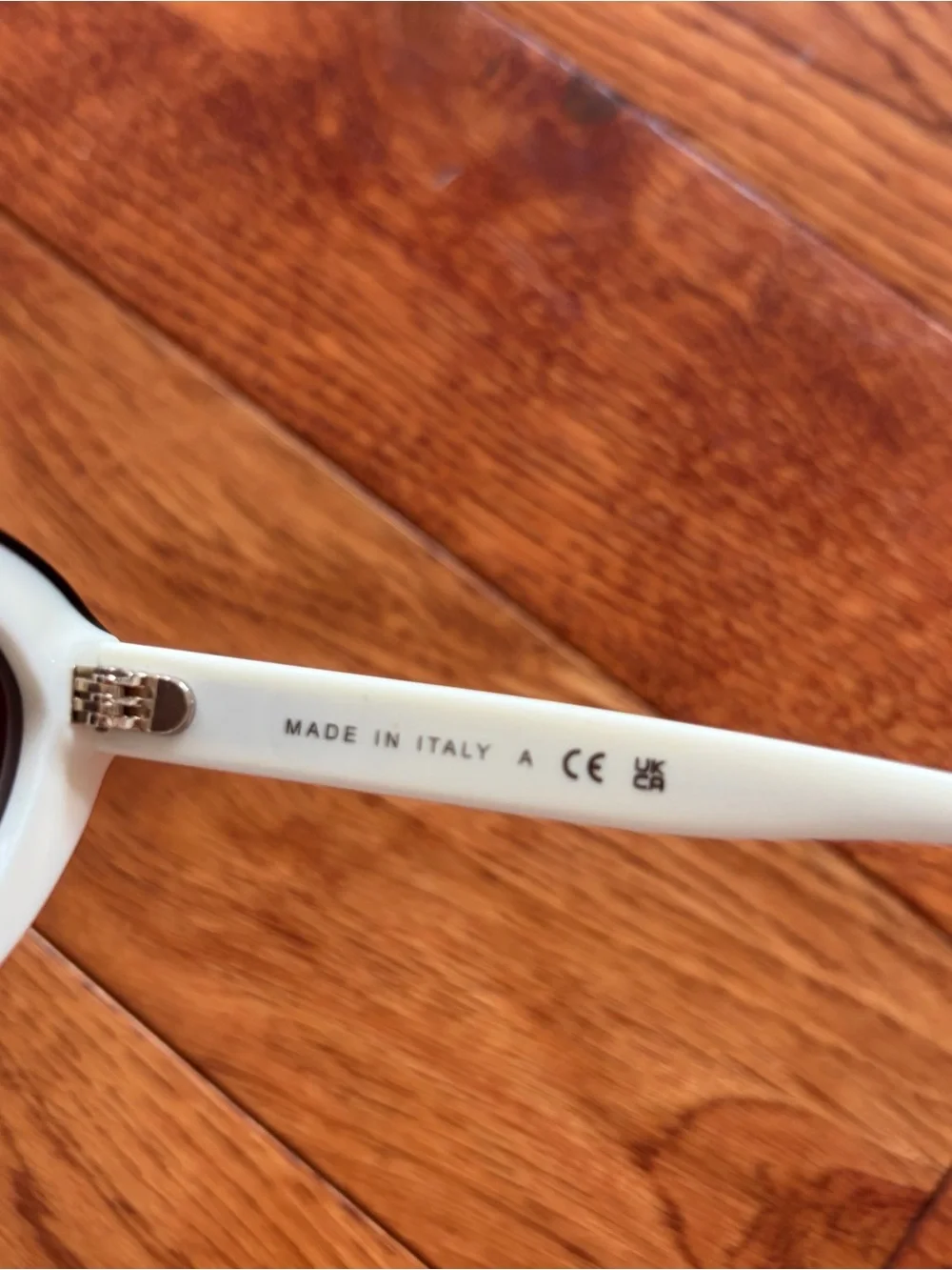 Chanel White/Black Retro Oval Women's Sunglasses - Picture 5 of 7